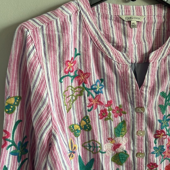 NWT John Mark Women’s embroidered floral button up tunic blouse petite large - Picture 2 of 10
